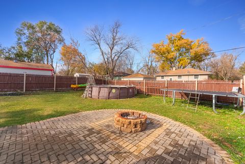 Tiny photo for 8614 Lakeview Avenue, Crystal Lake, IL 60014 (MLS # 12504196)