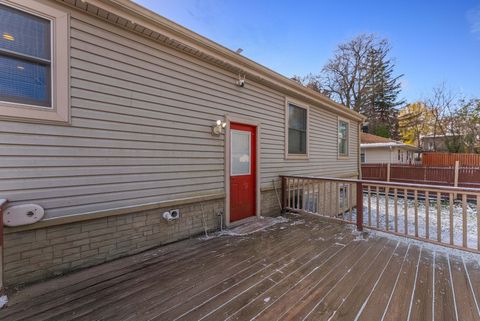 Tiny photo for 8614 Lakeview Avenue, Crystal Lake, IL 60014 (MLS # 12504196)