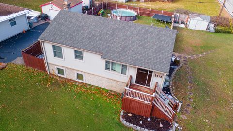 Tiny photo for 8614 Lakeview Avenue, Crystal Lake, IL 60014 (MLS # 12504196)