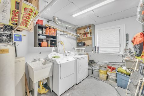 Tiny photo for 8614 Lakeview Avenue, Crystal Lake, IL 60014 (MLS # 12504196)