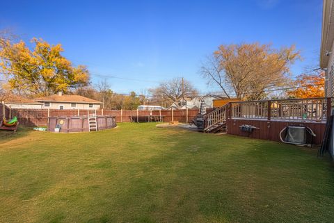 Tiny photo for 8614 Lakeview Avenue, Crystal Lake, IL 60014 (MLS # 12504196)