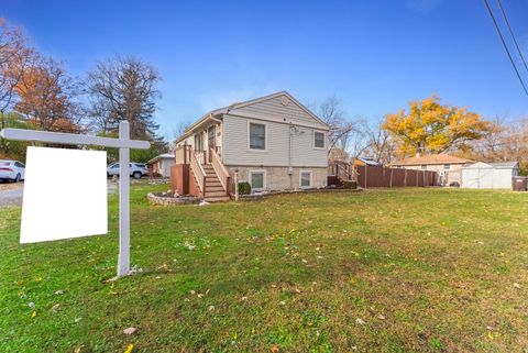 Tiny photo for 8614 Lakeview Avenue, Crystal Lake, IL 60014 (MLS # 12504196)