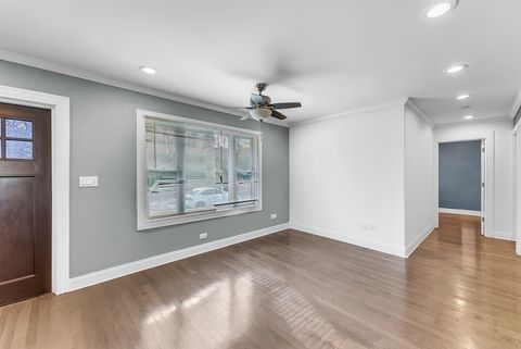 Tiny photo for 8614 Lakeview Avenue, Crystal Lake, IL 60014 (MLS # 12504196)