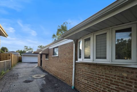 Tiny photo for 14634 Kenwood Avenue, Dolton, IL 60419 (MLS # 12646438)