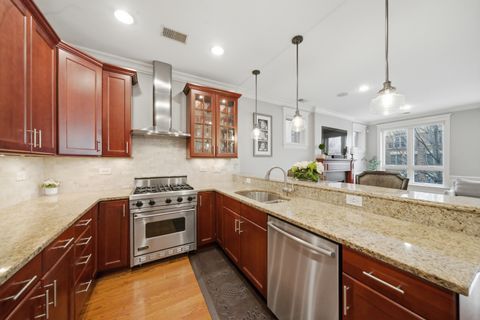 Tiny photo for 2523 N SOUTHPORT Avenue #2S, Chicago, IL 60614 (MLS # 12599383)