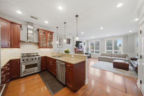 Tiny photo for 2523 N SOUTHPORT Avenue #2S, Chicago, IL 60614 (MLS # 12599383)