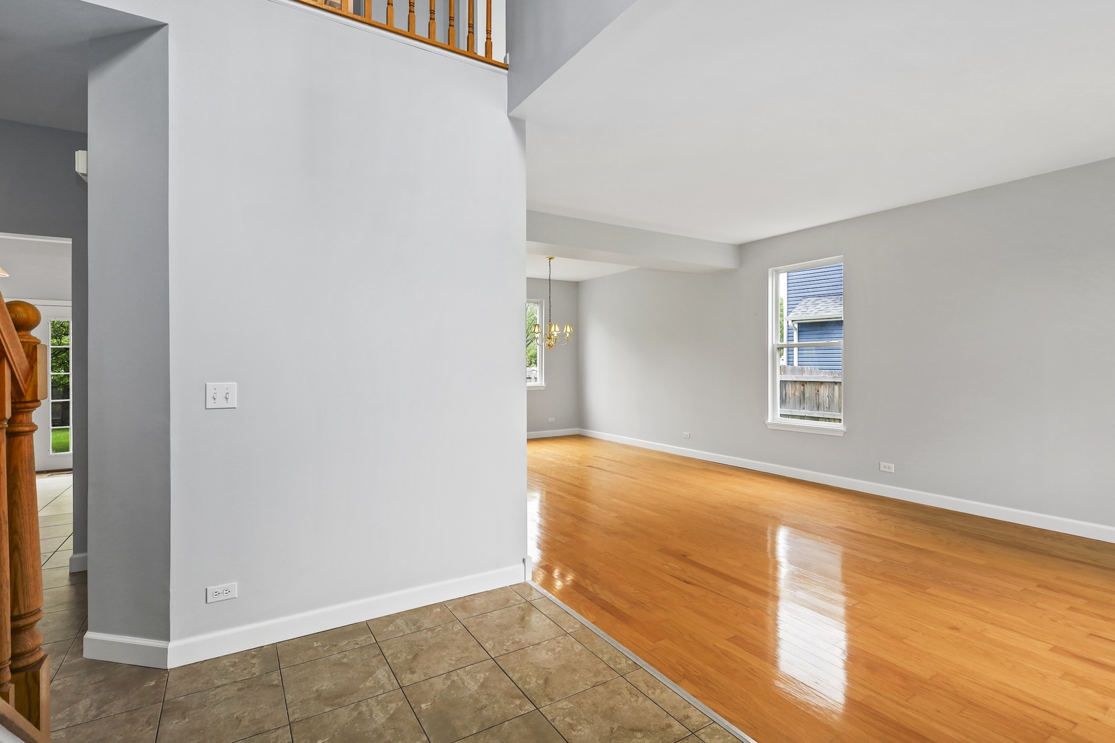 2455 Emerson Lane