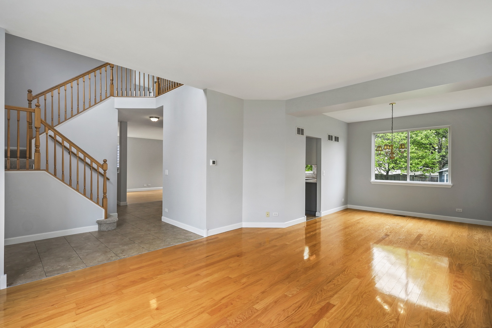 2455 Emerson Lane
