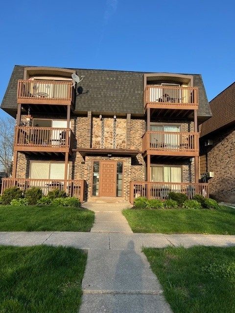 Photo of 14747 Kenton Avenue #2A, Midlothian, IL 60445 (MLS # 12627784)