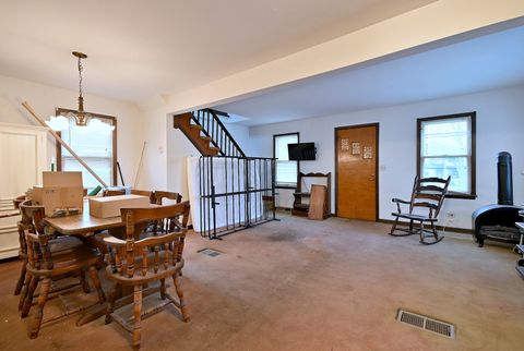 Tiny photo for 586 W Armitage Avenue, Elmhurst, IL 60126 (MLS # 12635322)