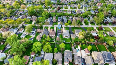Tiny photo for 586 W Armitage Avenue, Elmhurst, IL 60126 (MLS # 12635322)