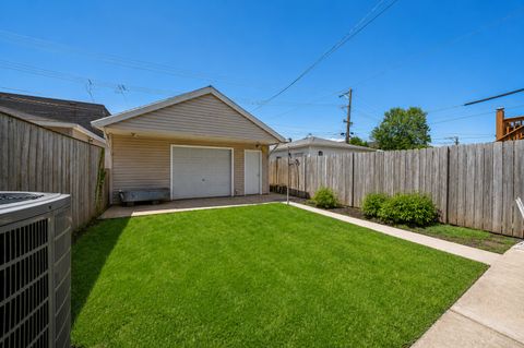 Tiny photo for 2642 N California Avenue, Chicago, IL 60647 (MLS # 12648130)