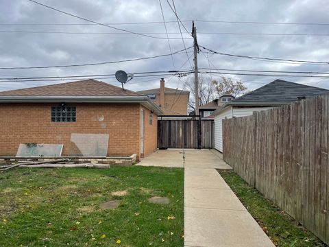 A home in Elmwood Park