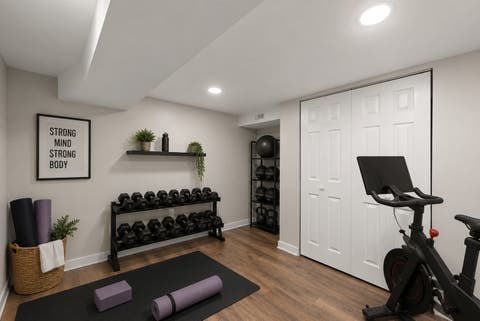 Tiny photo for 9039 S Jeffery Boulevard, Chicago, IL 60617 (MLS # 12717272)