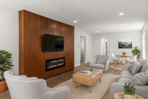Tiny photo for 9039 S Jeffery Boulevard, Chicago, IL 60617 (MLS # 12717272)
