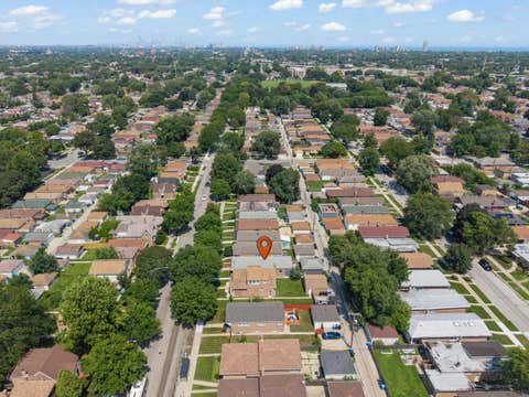Tiny photo for 9039 S Jeffery Boulevard, Chicago, IL 60617 (MLS # 12717272)
