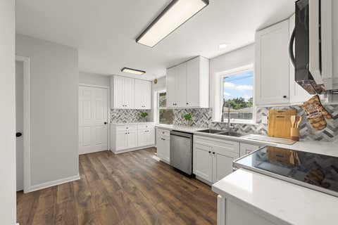 Tiny photo for 9039 S Jeffery Boulevard, Chicago, IL 60617 (MLS # 12717272)