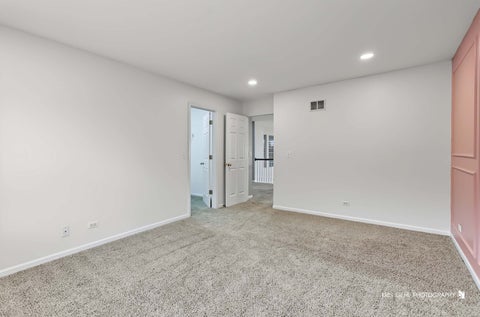 Tiny photo for 408 Pinehurst Court, Gurnee, IL 60031 (MLS # 12768974)