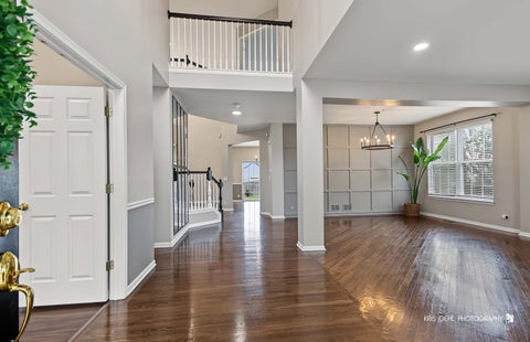 Tiny photo for 408 Pinehurst Court, Gurnee, IL 60031 (MLS # 12768974)