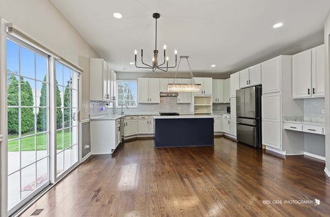 Tiny photo for 408 Pinehurst Court, Gurnee, IL 60031 (MLS # 12768974)