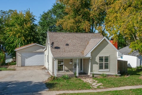 Tiny photo for 204 N Buchanan Street, Heyworth, IL 61745 (MLS # 12788377)
