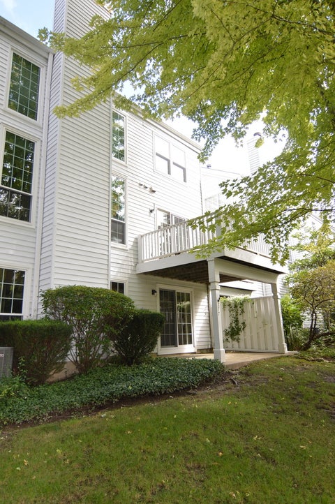 Tiny photo for 277 Oak Bluff Court #24-4, Wauconda, IL 60084 (MLS # 12760670)