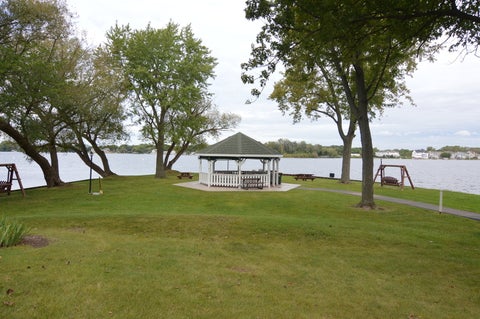 Tiny photo for 277 Oak Bluff Court #24-4, Wauconda, IL 60084 (MLS # 12760670)