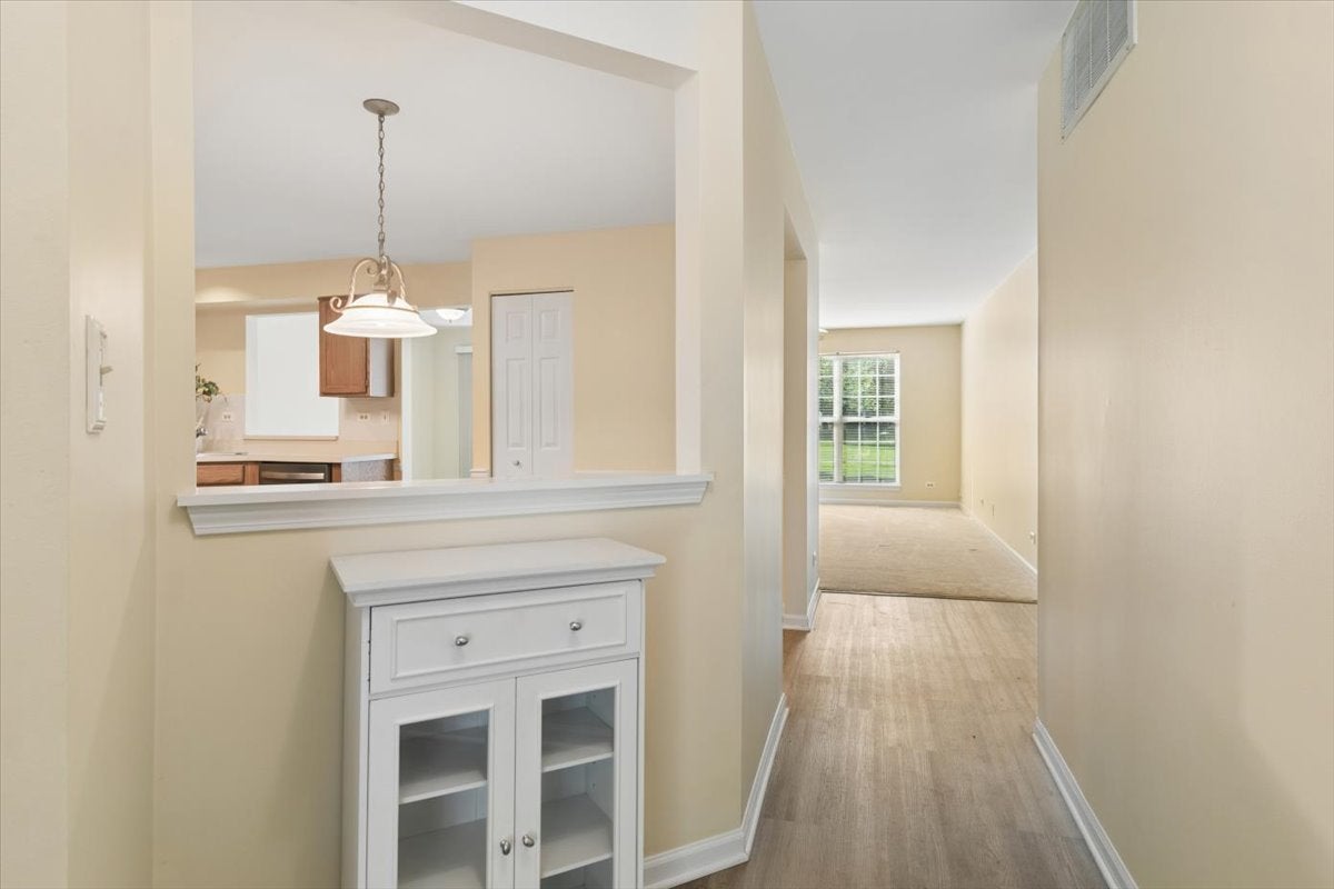 501 Grosse Pointe Circle