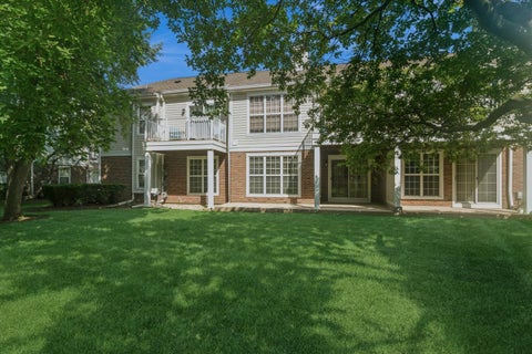 Tiny photo for 501 Grosse Pointe Circle, Vernon Hills, IL 60061 (MLS # 12767417)
