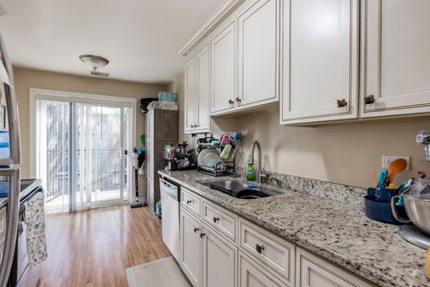 Tiny photo for 8630 Waukegan Road #317, Morton Grove, IL 60053 (MLS # 12602534)