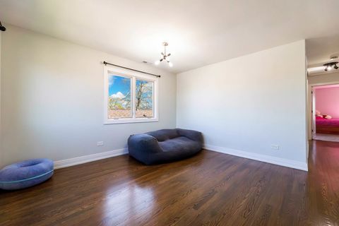Tiny photo for 5606 S Parkside Avenue, Chicago, IL 60638 (MLS # 12627866)