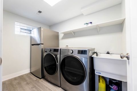 Tiny photo for 5606 S Parkside Avenue, Chicago, IL 60638 (MLS # 12627866)