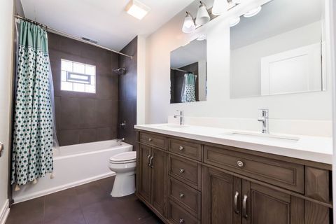 Tiny photo for 5606 S Parkside Avenue, Chicago, IL 60638 (MLS # 12627866)