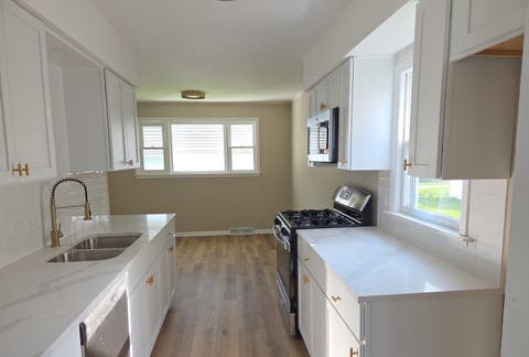 Tiny photo for 20 W 140th Court, Riverdale, IL 60827 (MLS # 12651486)