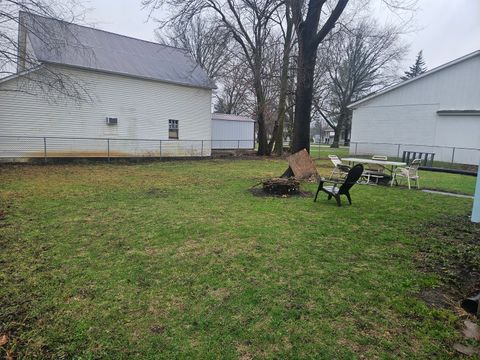 Tiny photo for 1404 17th Avenue, Viola, IL 61486 (MLS # 12609042)