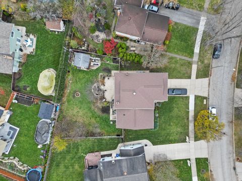 A home in Mount Prospect