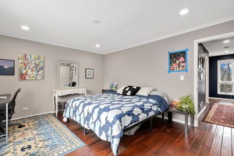 Tiny photo for 8206 Mango Avenue, Morton Grove, IL 60053 (MLS # 12576124)