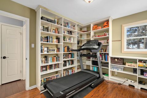 Tiny photo for 8206 Mango Avenue, Morton Grove, IL 60053 (MLS # 12576124)