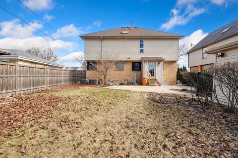 Tiny photo for 8206 Mango Avenue, Morton Grove, IL 60053 (MLS # 12576124)