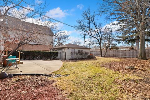 Tiny photo for 8206 Mango Avenue, Morton Grove, IL 60053 (MLS # 12576124)