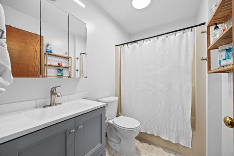 Tiny photo for 4940 Cornell Avenue, Downers Grove, IL 60515 (MLS # 12496981)