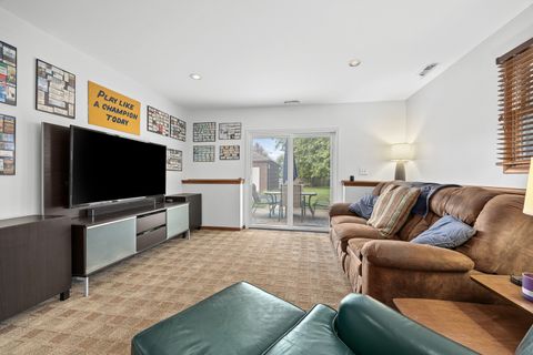 Tiny photo for 4940 Cornell Avenue, Downers Grove, IL 60515 (MLS # 12496981)