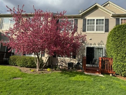 Tiny photo for 558 Telluride Drive, Gilberts, IL 60136 (MLS # 12715453)