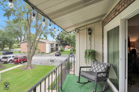 Tiny photo for 17713 Harlem Avenue #15, Tinley Park, IL 60477 (MLS # 12736631)