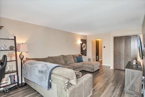 Tiny photo for 17713 Harlem Avenue #15, Tinley Park, IL 60477 (MLS # 12736631)