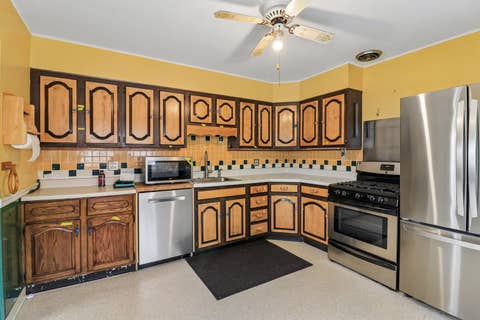Tiny photo for 2206 Hawk Lane, Rolling Meadows, IL 60008 (MLS # 12709741)