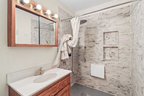 Tiny photo for 2206 Hawk Lane, Rolling Meadows, IL 60008 (MLS # 12709741)