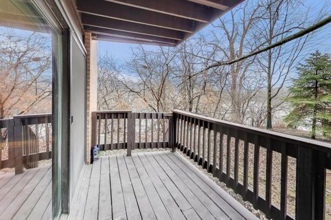 Tiny photo for 1615 Maple Terrace #115-1L, Lisle, IL 60532 (MLS # 12580564)