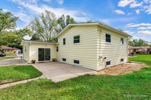 Tiny photo for 1354 Dakota Drive, Elgin, IL 60120 (MLS # 12480357)