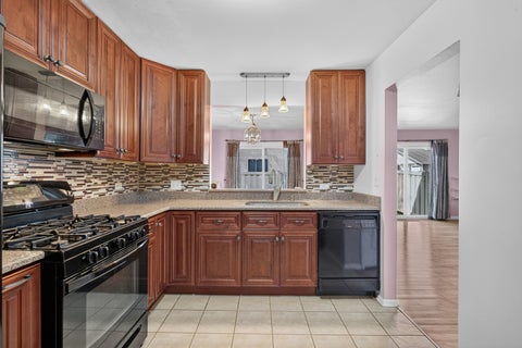 Tiny photo for 1042 E Randville Drive, Palatine, IL 60074 (MLS # 12762798)